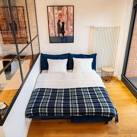 Chic Apartment In Historic Koneser Area วอร์ซอ ภายนอก รูปภาพ