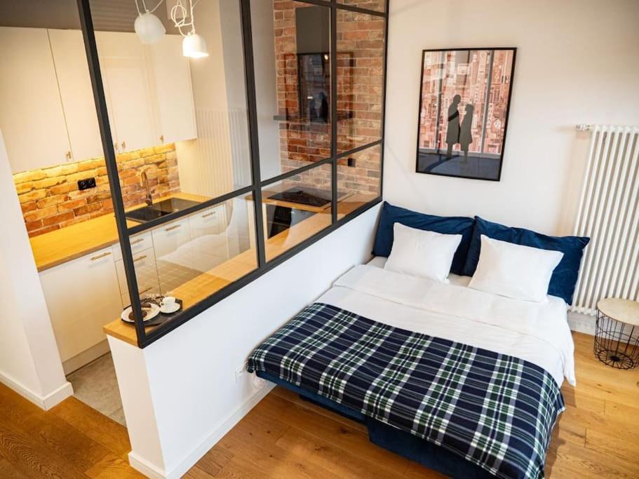 Chic Apartment In Historic Koneser Area วอร์ซอ ภายนอก รูปภาพ