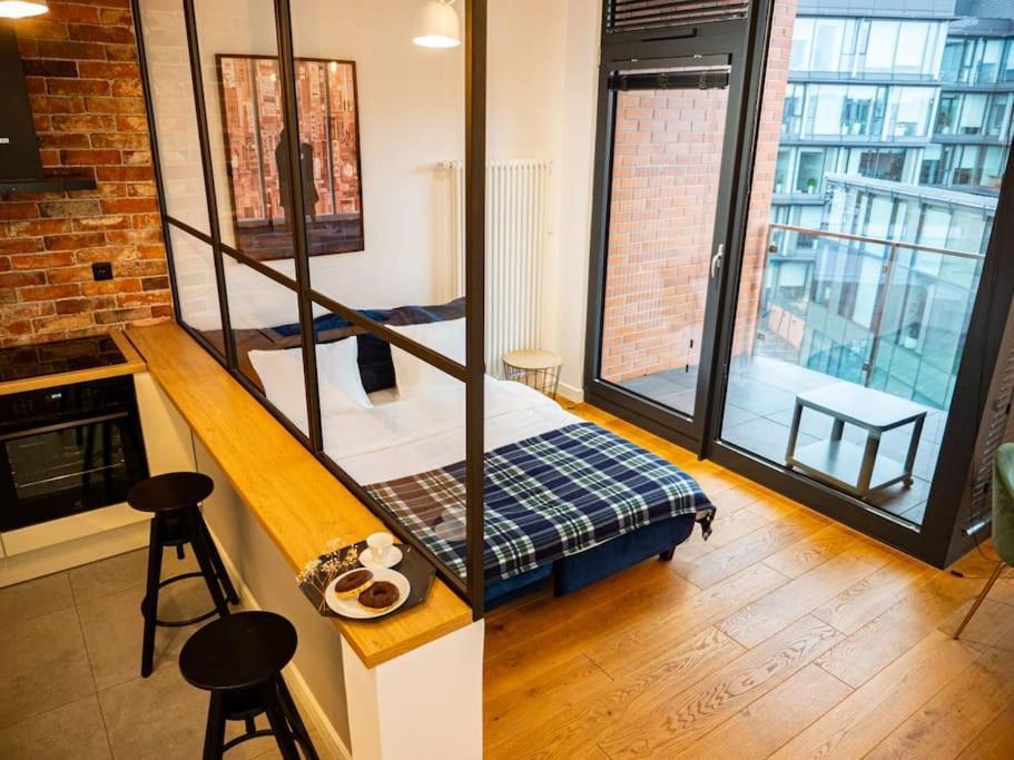 Chic Apartment In Historic Koneser Area วอร์ซอ ภายนอก รูปภาพ