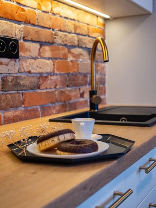 Chic Apartment In Historic Koneser Area วอร์ซอ ภายนอก รูปภาพ