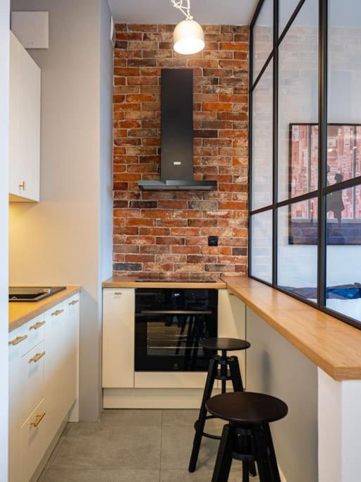 Chic Apartment In Historic Koneser Area วอร์ซอ ภายนอก รูปภาพ